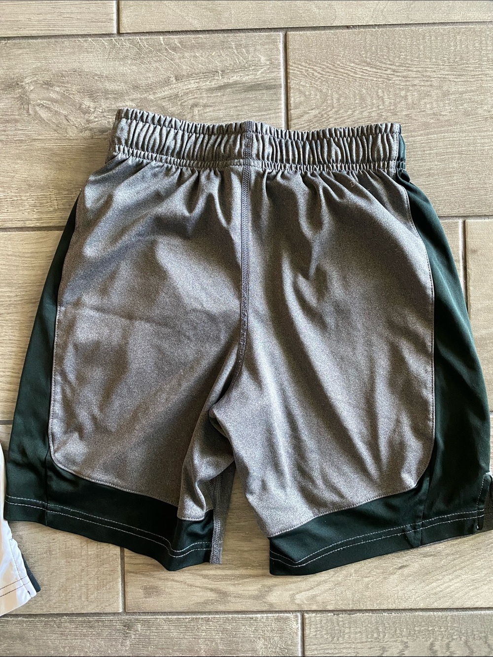 Nike Dr-Fit Boys Athletic Short - Lot of 2 - Black/Gray/White - Picture 2 of 7
